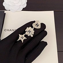 [香港名品]驢家新款 GramMonogram花卉鑲嵌璀璨鋯石項鍊 頸鏈 歷史價格詳細信息