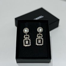 CHANEL限定款經典雙C菱格紋小羊皮拉鍊零錢夾(粉色) 歷史價格詳細信息