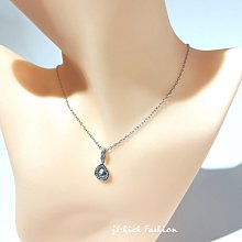 就愛精品店❤️  Kipling 卡其色素面尼龍材質兩用斜背/書包 +金色三層收納包 歷史價格詳細信息