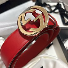 Gucci櫃臺贈品四件套（帆布袋、彩虹筆記本、筆和掛繩） 圖片均為實拍圖，原廠正品 購物袋尺寸：43×35cm 歷史價格詳細信息