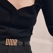 Dior CD 別針 VIP積分贈品禮 迪奧精緻胸針徽章 禮盒 服裝配飾 素素百搭好氣質 簡單高級???? 歷史價格詳細信息