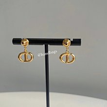 全新金字塔造型一帆風順投影水晶可當飾品 紙鎮 文鎮 鎮紙 壓尺 觀賞 賞玩(畢業季紀念禮物辦公桌擺件學生禮品) 歷史價格詳細信息