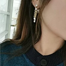 Dior耳環 戒指二用 購於台中大遠百 附購買証明 歷史價格詳細信息