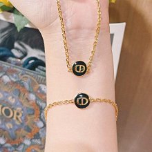 DIOR 新款鎏金蝴蝶CD珍珠胸針 這壹期的蝴蝶美得像藝術品般的存在 歷史價格詳細信息