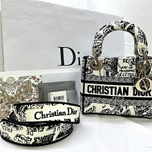 妃包Lady D-joy傳承經典迪家風格，搭配一長一短兩根肩帶，可拎可斜挎可腋下，容量也挺大，可以說是將優雅和實用最大結合 明星大牌同款包包 明星大牌同款包包 歷史價格詳細信息
