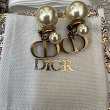 Dior耳環 戒指二用 購於台中大遠百 附購買証明 歷史價格詳細信息