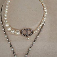 Dior 珍珠手鍊(現貨)附購證 歷史價格詳細信息