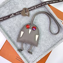 Hermes Petit H Charm Coquillage Shell Leather Dark Green/Brown 歷史價格詳細信息