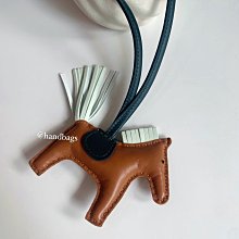 【翰貝格名牌館】全新真品 Hermes Rodeo Pegase PM 櫻花粉/茶色/奶油白 小型 飛馬 吊飾 預購 歷史價格詳細信息