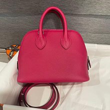 愛馬仕Hermes Bolide Shark迷你鯊魚貝殼包掛件 ☀️ ☀純手工縫線製作 配有拉鏈 鉚釘和掛繩 ☀️ 10×4.5×8 歷史價格詳細信息