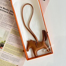 【翰貝格名牌館】全新真品 Hermes Rodeo Pegase PM 櫻花粉/茶色/奶油白 小型 飛馬 吊飾 預購 歷史價格詳細信息