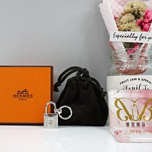 全新品 Hermès 愛馬仕 馬頭 吊飾 小掛飾 馬到成功  一馬當先 送禮自用兩相宜 一隻嫩芽黃/一隻桃粉 歷史價格詳細信息