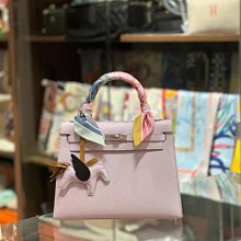 HERMES 全新粉色經典H拖鞋吊飾 歷史價格詳細信息