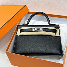 HERMES 愛馬仕 Z刻 金棕 BASTIA 皮夾 零錢包 小皮件 時尚精品配件 小物 卡夾 單品 零錢帶 歷史價格詳細信息