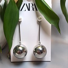 全新銀色亮麗水鑽短裙(全新吊牌在原價1340) 歷史價格詳細信息