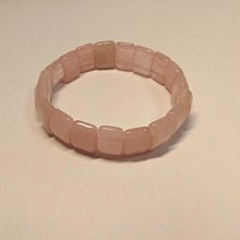 招好人緣【粉水晶】粉紅可愛 晶瑩剔透 熔煉製作 有著閃閃動人的漂亮 戀愛 增加人氣 廣結善緣 可當擴香石 居家擺飾 愛情 歷史價格詳細信息