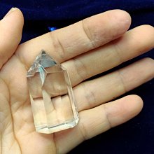 *#永續國際珠寶#**天然單頭尖白水晶柱. 重量:29.2 g.  45*23*19mm.  [w000147 歷史價格詳細信息
