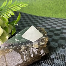 水精靈天然絲寬版運動毛巾-黑灰色(單條)【台灣興隆毛巾製】 歷史價格詳細信息