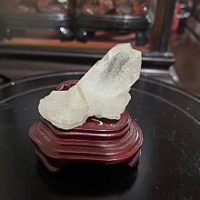 古玩藝品古董收藏/白水晶簇有底座/不含座高20公分寬14公分深13公分重量2776公克/放在櫃臺上或財位上有淨化磁場/招財/防小人 歷史價格詳細信息