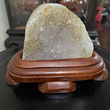 古玩藝品古董收藏/白水晶簇有底座/不含座高20公分寬14公分深13公分重量2776公克/放在櫃臺上或財位上有淨化磁場/招財/防小人 歷史價格詳細信息