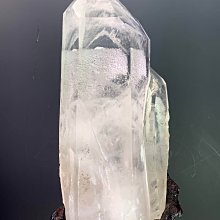 【福藝古玩批發】嚴選 頂級稀有 收藏品 異象晶洞 水晶洞 帶方解石 附實木底座  ~ 040201 歷史價格詳細信息