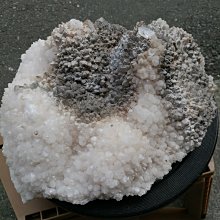 波羅骨幹水晶原礦-......vs.......................................白水晶球 歷史價格詳細信息