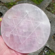 【七星陣】粉水晶七星陣~玻璃盤15公分~主珠4公分~副珠3公分 歷史價格詳細信息