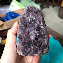 紫水晶 晶鎮（較大、大牙、顏色紫） 歷史價格詳細信息