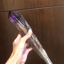 《※精品水晶※》紫水晶權杖水晶 R180914 鈦晶 碧璽 天珠 舒俱徠 晶球 晶柱 紫晶洞 骨幹水晶 龍宮舍利 歷史價格詳細信息