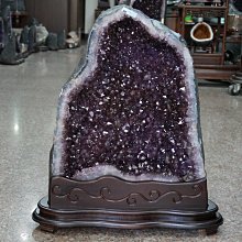 巴西紫鈦晶洞 209g瑪瑙邊紫水晶紫鈦晶鎮聚寶盆錢袋子擺件 風水鎮宅招財學業招貴人開智慧學業考試辦公室擺件鎮宅鈦晶晶球柱 歷史價格詳細信息