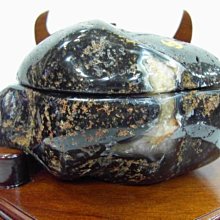 [S.D.小晶洞專賣店] 天然瑪瑙紫水晶聚寶盆@實重:1.07kg@薄胎洞深馬桶型@ 歷史價格詳細信息