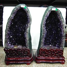 [S.D.小晶洞專賣店]水晶之王special級巴西小紫水晶洞(店面精品貨)-重:32.15KG@一對右@ 歷史價格詳細信息