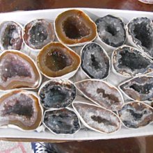 《特價出清-請看說明》Dragon C5 C-5A (運輸機)~成品金屬飛機~比例1/400~NO.55904S 歷史價格詳細信息