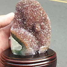 烏拉圭變種異象粉紅晶鎮-前大榴花．後金山形靠山-漂亮雙層．黃綠幽白水晶+紅幽粉白水晶-可自由擺放造型．各型各美-附圓形雙層旋轉座 歷史價格詳細信息