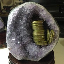 拾奇17-烏拉圭紫晶鎮 蛋型 高品項 紫水晶 紫到黑 財眼 超美瑪瑙邊 歷史價格詳細信息