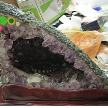 【尋寶坊】紫水晶洞(紫晶洞)~高40公分《輕鬆付後自取退運》贈特製底座~ 歷史價格詳細信息