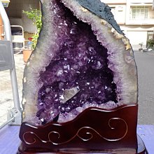 海叔。天然特大顆粉晶球 招桃花 化解災厄 店面招財 直徑約19公分 將近16台斤半 歷史價格詳細信息