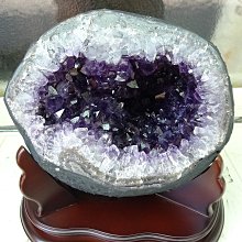 ~shalin-crysta~夢幻骨幹水晶~136公克(2)~雙尖綠色亮皮稀有~主正財~含綠幽~低價起標! 歷史價格詳細信息