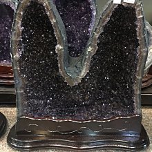 巴西紫鈦晶洞 209g瑪瑙邊紫水晶紫鈦晶鎮聚寶盆錢袋子擺件 風水鎮宅招財學業招貴人開智慧學業考試辦公室擺件鎮宅鈦晶晶球柱 歷史價格詳細信息