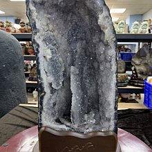 【福藝古玩批發】嚴選 天然沉香 越南芽莊沉香原木 油線飽滿 天雕藝術造型擺件~ 051822 歷史價格詳細信息