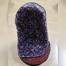 紫水晶座 Natural Uruguay amethyst block 天然烏拉圭紫水晶座(重2030克，高23.0公分含附贈木座)擺件 紫水晶高檔黑紫色 歷史價格詳細信息