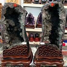 [[晶晶洞洞]]異象變體閃亮結晶.稀有綠水晶洞.重31.7+31.7KG.一對.品像美.型態棒 價格比較,價格查詢,歷史價格詳細信息