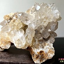 [火星喵晶礦屋]天然白水晶球、金字塔七星陣(實物通透度高、白水晶球能量七星陣、贈高質感厚實鑽切七星盤) 歷史價格詳細信息