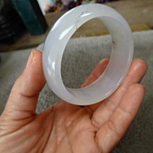 玉手鐲 天然冰種透綠飄花翡翠手鐲女款正圈貴妃鐲緬甸老坑晴水玉鐲子正品 歷史價格詳細信息