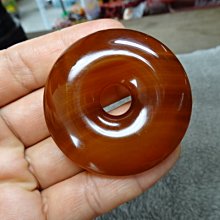 《藍晶寶石玉石特賣批發區→〈吊飾系列〉→天然冰種清透紅玉髓特大厚平安扣→Y347 價格比較,價格查詢,歷史價格詳細信息