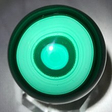 ，天然孔雀石球，重660克，直徑70毫米。，，看好直接拍，謹慎下單，不退。 水晶 擺件 文玩 二手【紫竹齋】767 歷史價格詳細信息