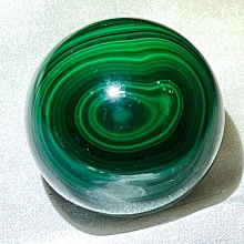 ，天然孔雀石球，重660克，直徑70毫米。，，看好直接拍，謹慎下單，不退。 水晶 擺件 文玩 二手【紫竹齋】767 歷史價格詳細信息