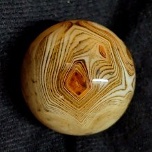 珍藏藍瑪瑙纏絲手串橘皮紋大開門圓珠串 尺寸：13x12毫米一 歷史價格詳細信息