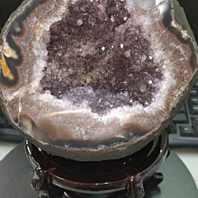 天然異象瑪瑙晶洞帶綠幽1810g*高19.5*長14*厚14公分#211 歷史價格詳細信息