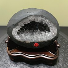 純白水晶洞0.85公斤/寬13深3.5公分/精美底座、新居入厝賀禮、玄關擺件、辦公桌招財 DB14 細賞水晶專賣 價格比較,價格查詢,歷史價格詳細信息